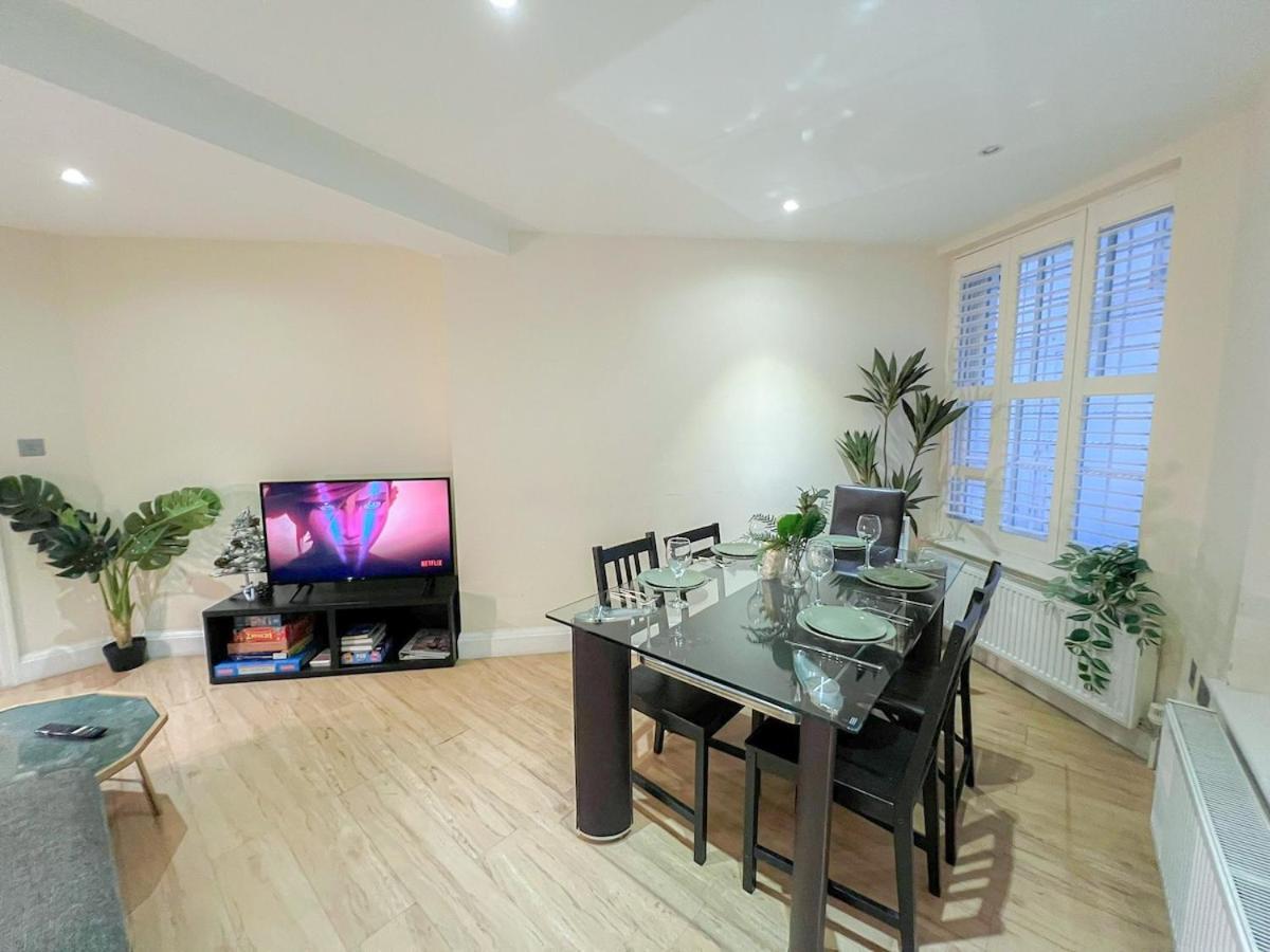 3 Bedroom Apartment With Private Terrace In Pimlico, Westminster, Victoria Londres Exterior foto